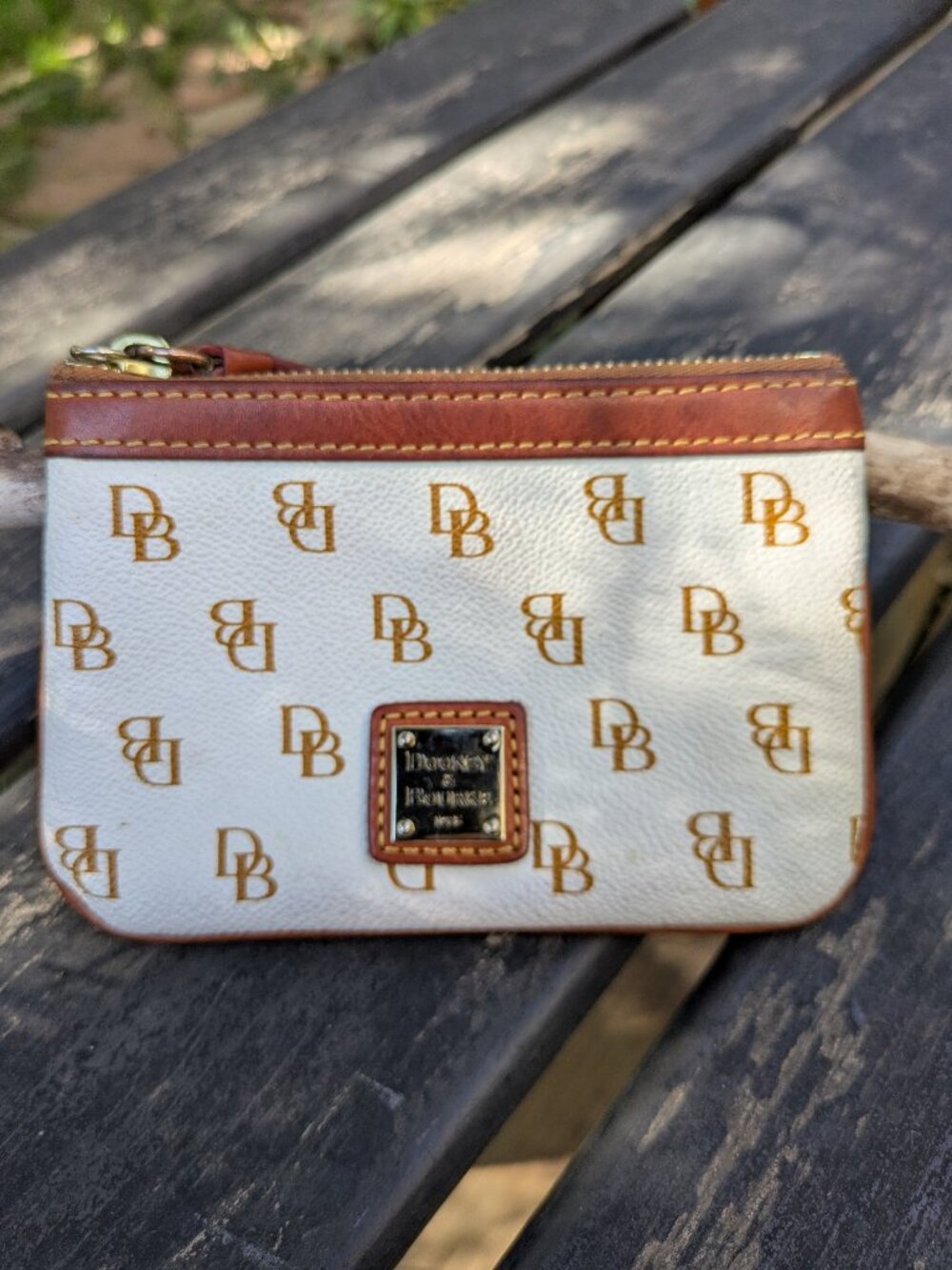 Authentic Dooney & Bourke Gretta Small Zip Wristlet / Coin Pouch